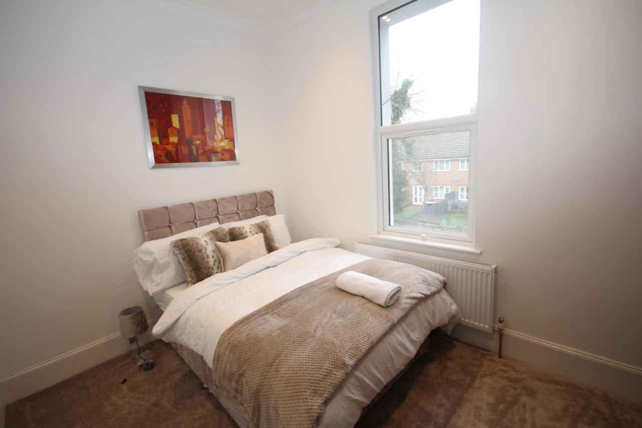 Great West Road Apartments Flat C Londres Extérieur photo